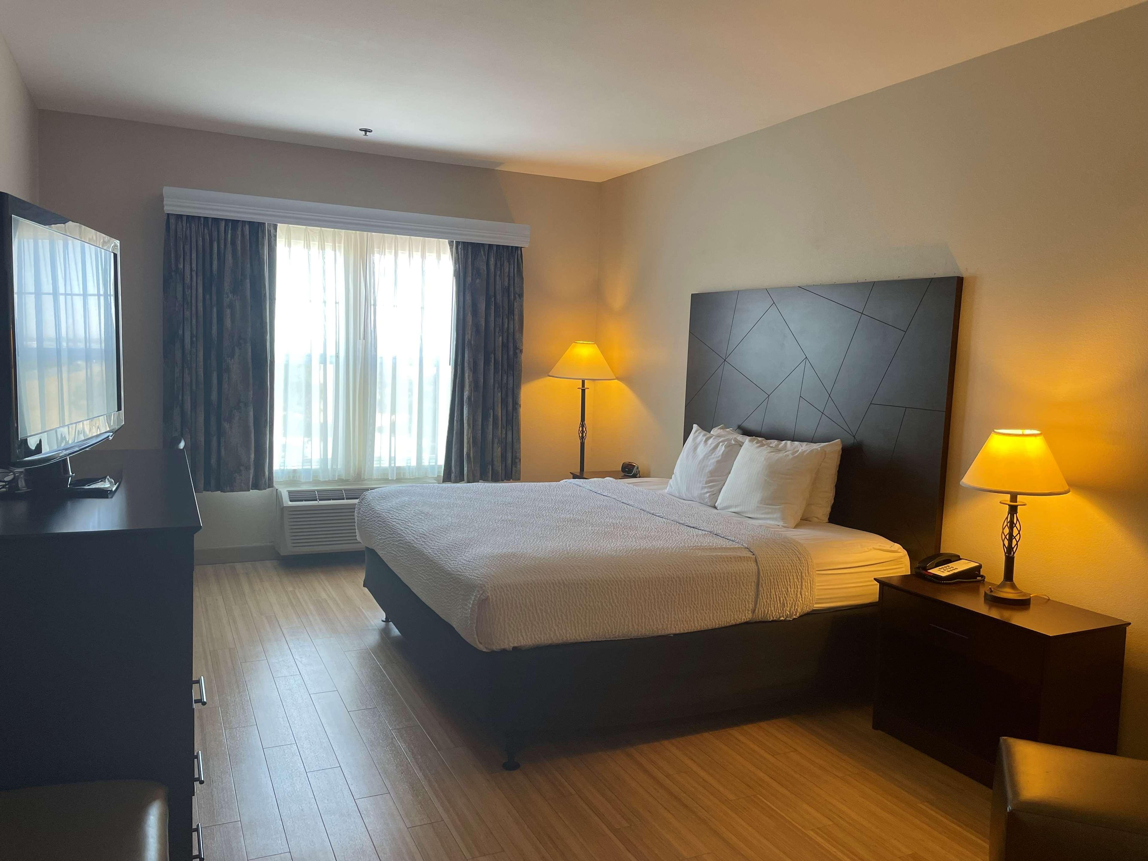 Best Western I-5 Inn & Suites Lodi Ngoại thất bức ảnh