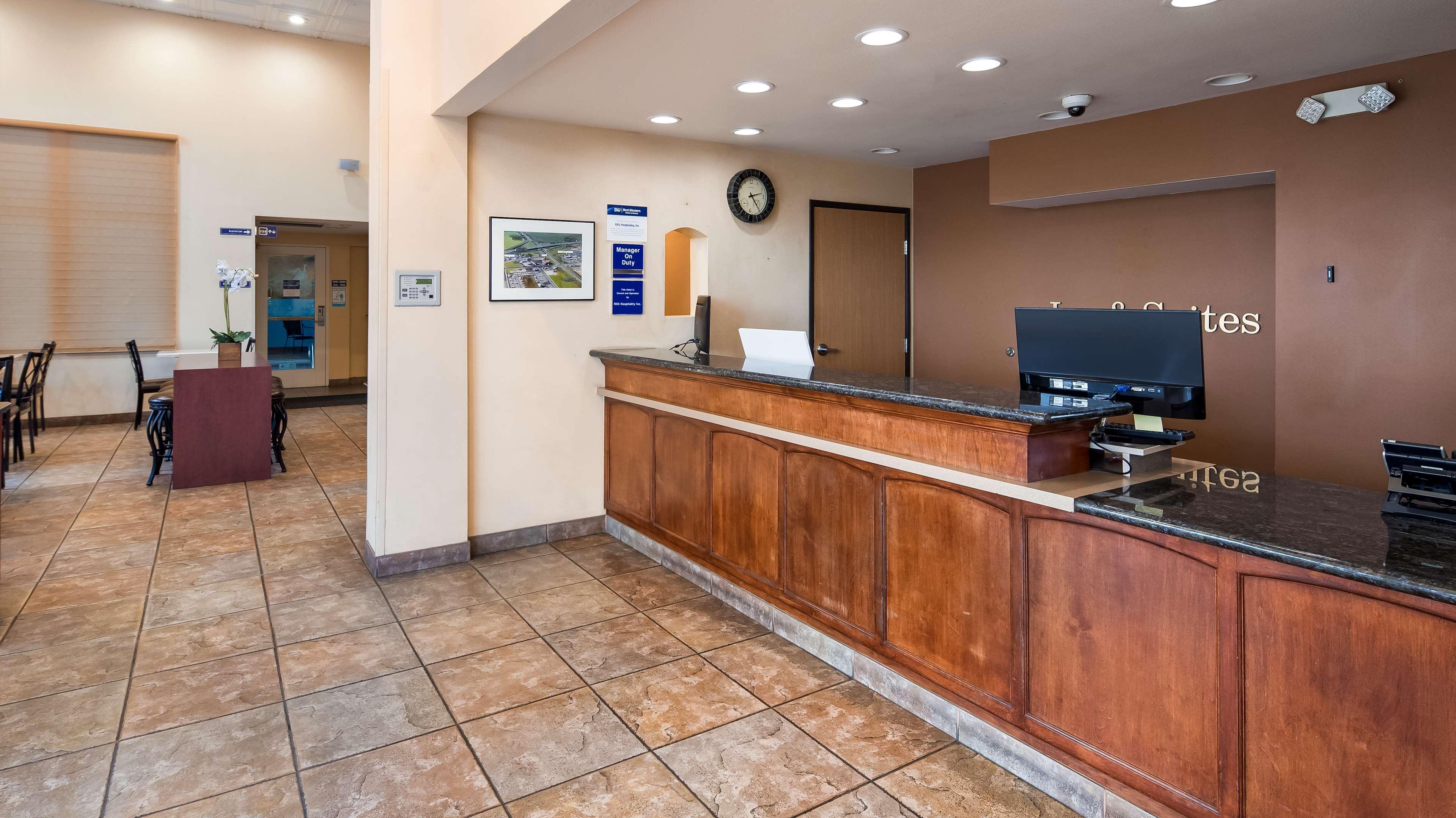 Best Western I-5 Inn & Suites Lodi Ngoại thất bức ảnh
